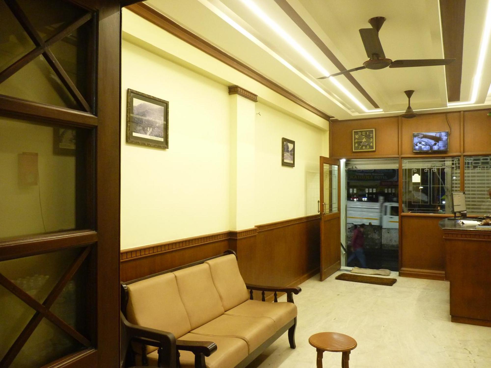 Mettuppālaiyam Nanda Lodge מראה חיצוני תמונה